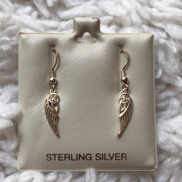 Solvar Jewelry - ๐ผ๐ปTrinity Angel Wing Sterling Silver Earrings Solvar Jewelry - ๐ผ๐ปTrinity Angel Wing Sterling Silver Earrings